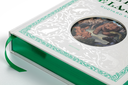 {'language': [{'attrs': {'id': '2'}, 'value': 'EL LIBRO DE LA SELVA'}, {'attrs': {'id': '3'}, 'value': 'EL LIBRO DE LA SELVA'}]}