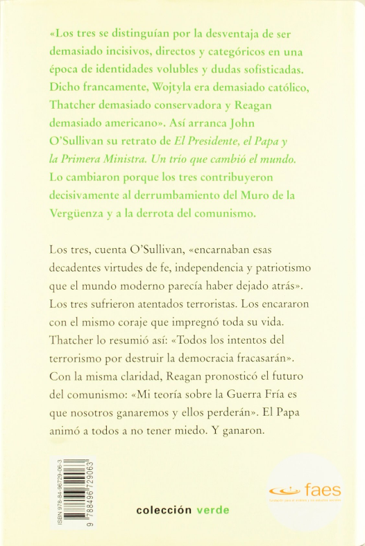 {'language': [{'attrs': {'id': '2'}, 'value': 'EL PRESIDENTE, EL PAPA Y LA PRIMERA MINISTRA'}, {'attrs': {'id': '3'}, 'value': 'EL PRESIDENTE, EL PAPA Y LA PRIMERA MINISTRA'}]}