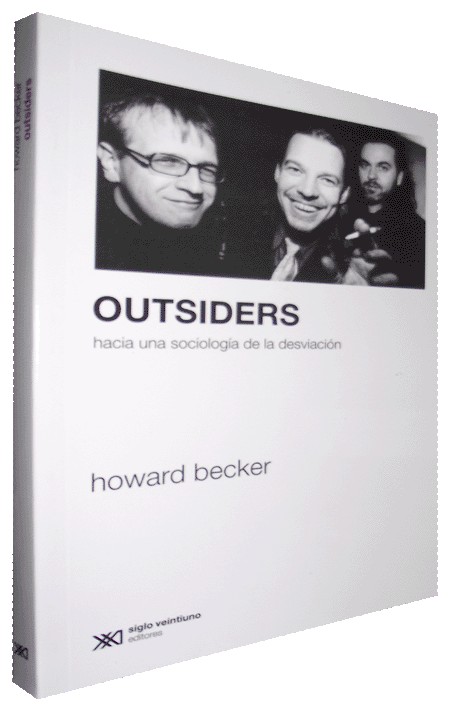 {'language': [{'attrs': {'id': '2'}, 'value': 'OUTSIDERS'}, {'attrs': {'id': '3'}, 'value': 'OUTSIDERS'}]}