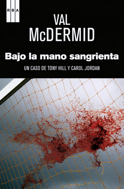 BAJO LA MANO SANGRIENTA