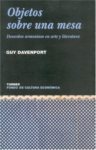 OBJETOS SOBRE UNA MESA