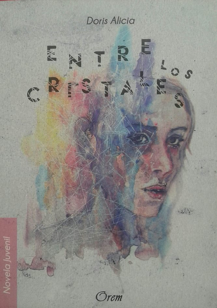ENTRE LOS CRISTALES