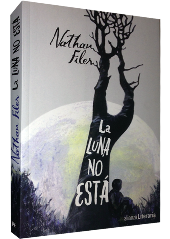 LA LUNA NO ESTÁ