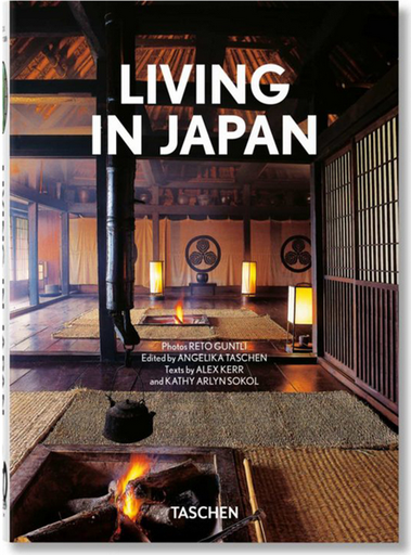 [9783836588447] LIVING IN JAPAN