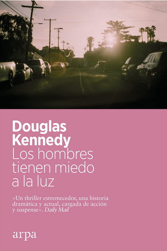 [9788418741463] LOS HOMBRES TIENEN MIEDO A LA LUZ